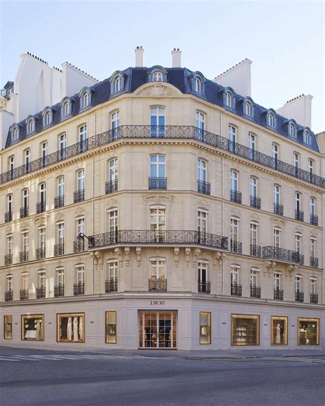 galerie dior rue montaigne|galerie dior site officiel.